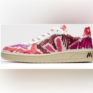 Brand new, unworn Marni x Veja sneakers, Mens, size 9.